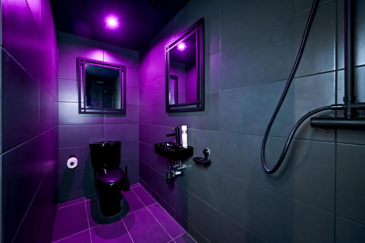 Jacuzzi Cinema Loft Daire Kaunas Dış mekan fotoğraf