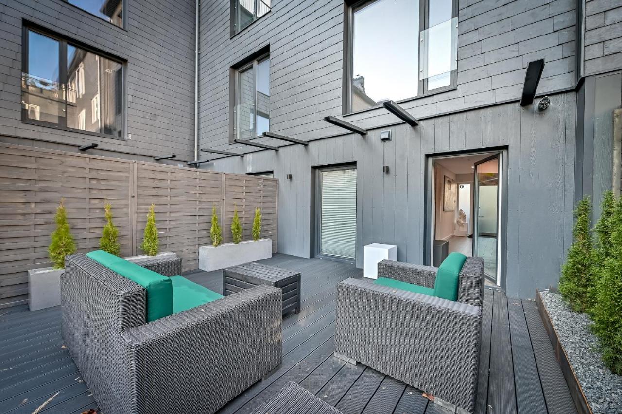 Jacuzzi Cinema Loft Daire Kaunas Dış mekan fotoğraf